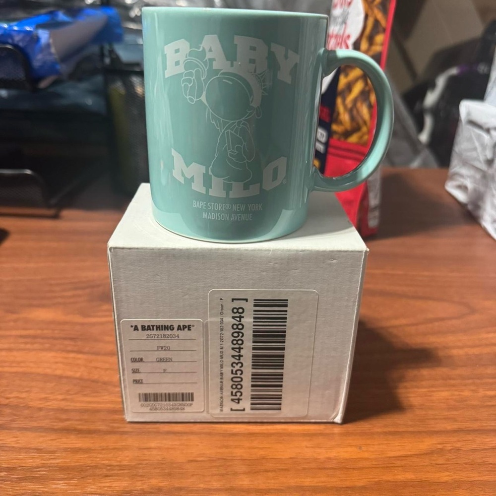 A Bathing Ape Madison Avenue Baby Milo Mug Green